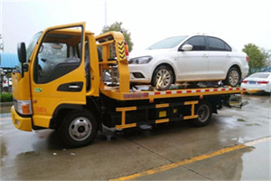 镶黄旗附近拖车救援24小时服务热线